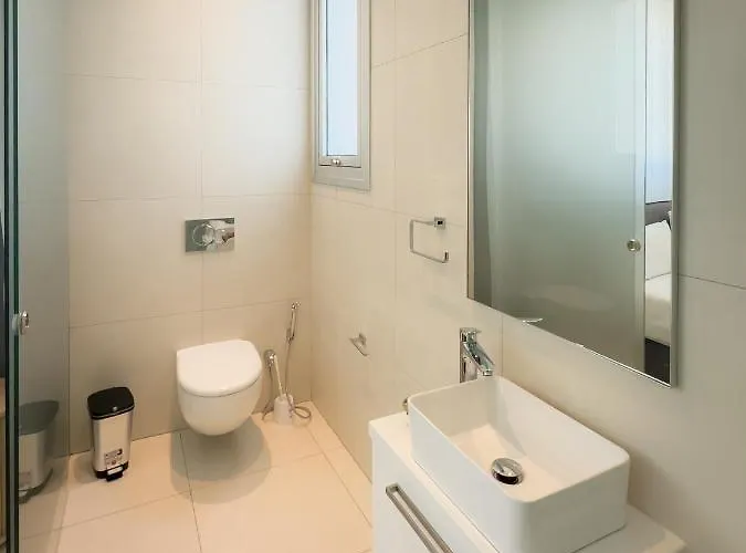 Napa Seaview - 7 ヴィラ アヤナパ