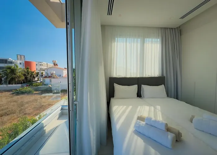 Napa Seaview - 7 ヴィラ アヤナパ